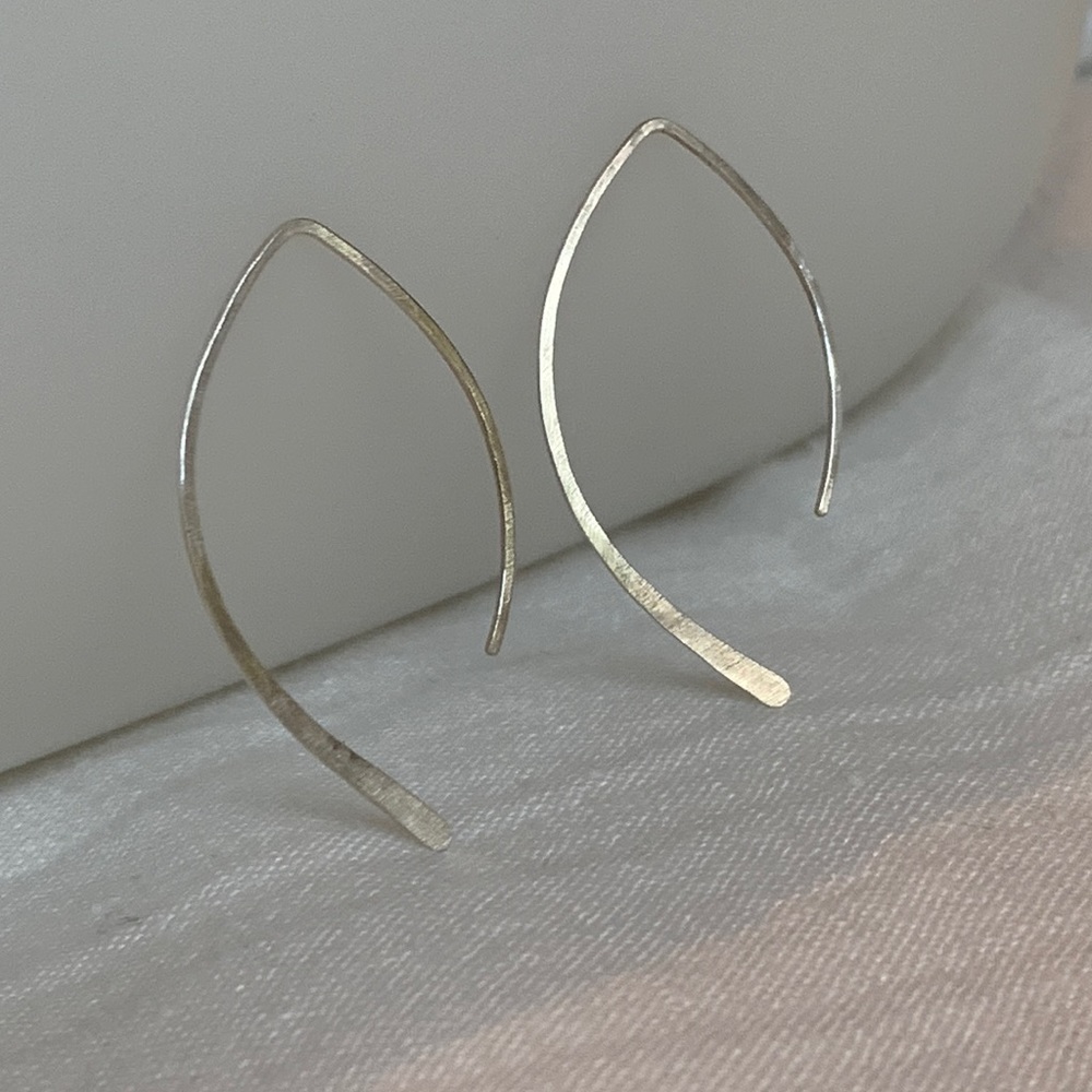 Brushed sterling silver earrings
